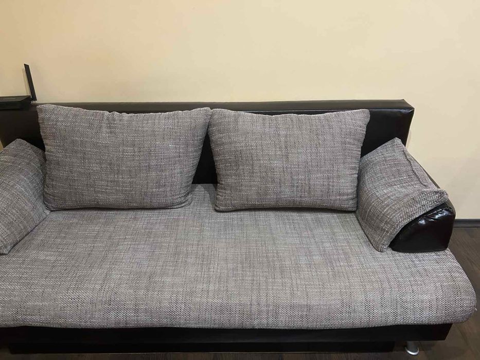 Диван за всекидневна