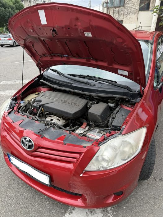 Toyota Auris 2011
