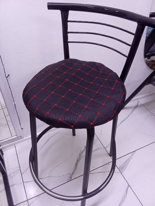 Барные стулья или детская