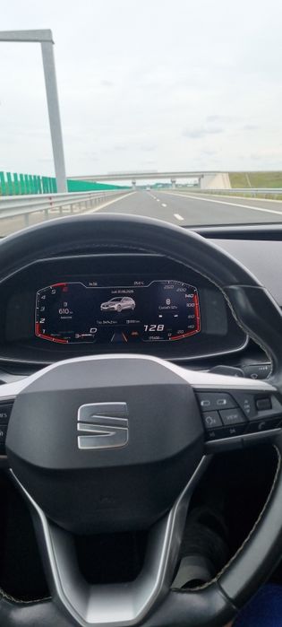 SEAT Leon 2022 — imagine 4