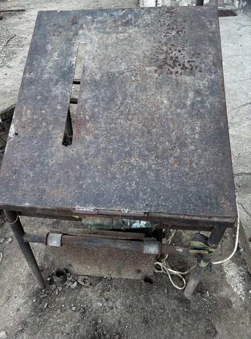 Moară combinata cu circular de taiat lemne