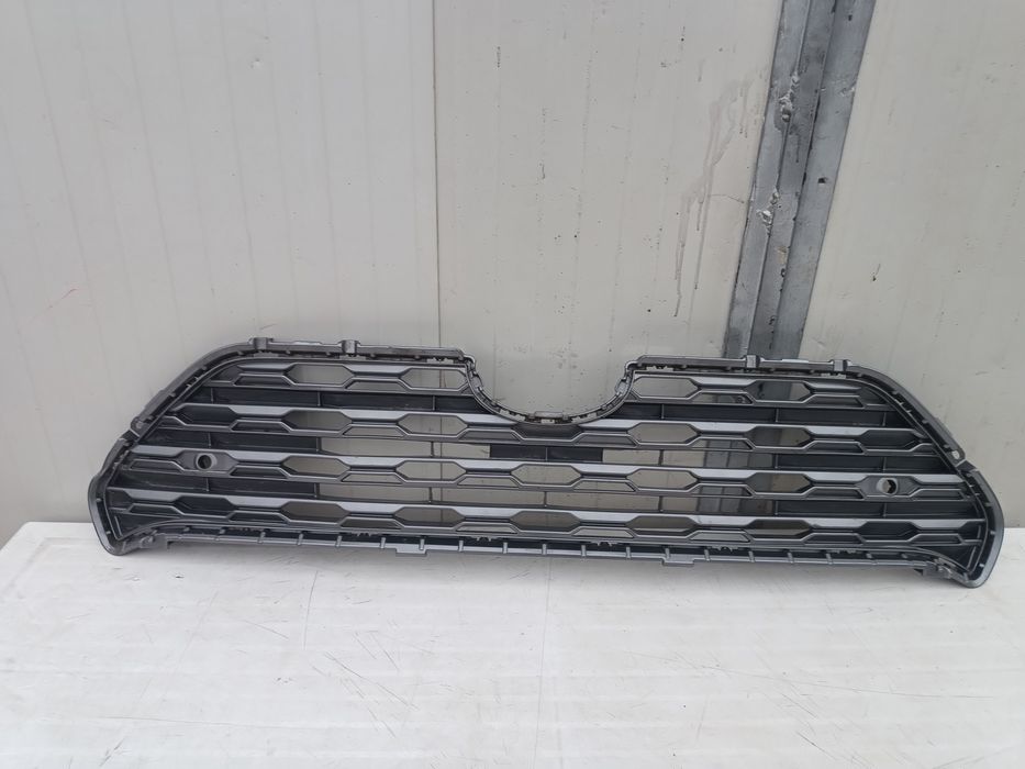 Grila radiator Toyota RAV 4 2019