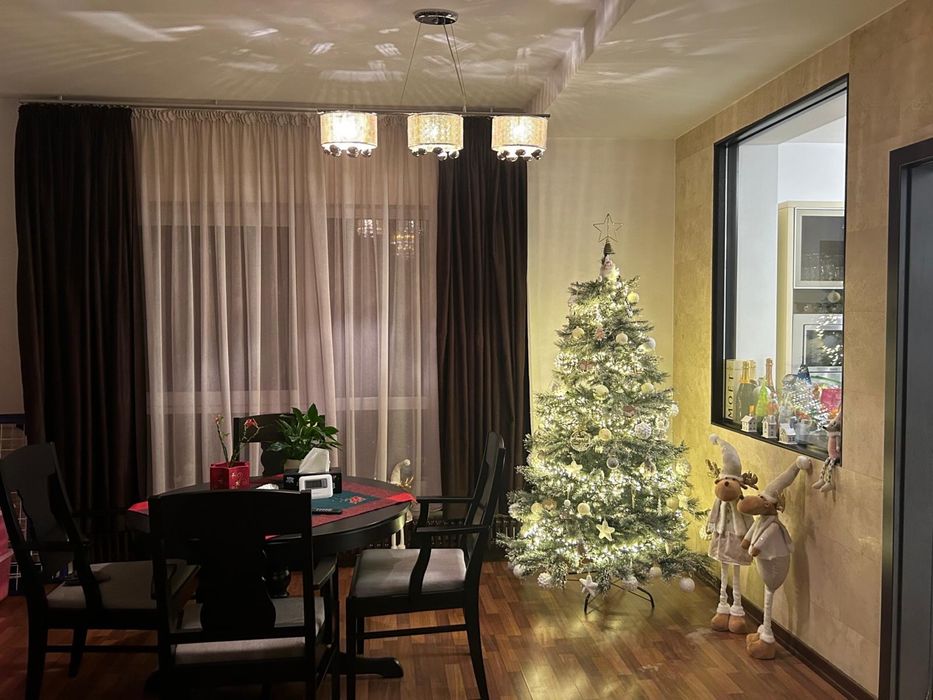 Apartament 3 camere 105mp utili + balcon 13,5mp + 3 locuri parcare