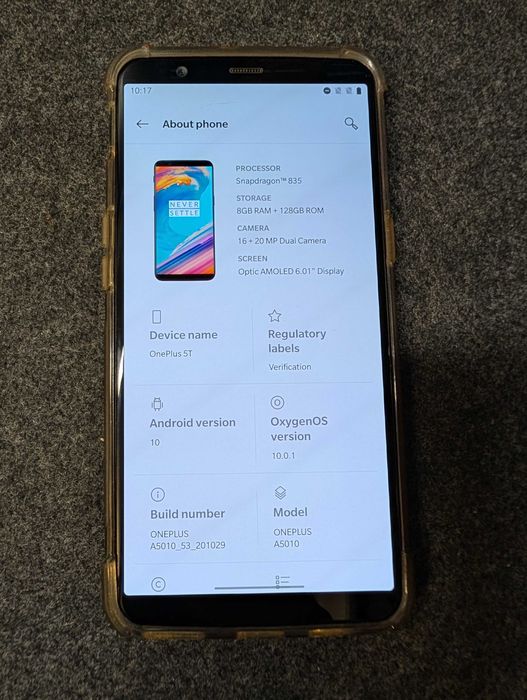 OnePlus 5T (8GB RAM / 128GB)  – Работещ, със следи от употреба