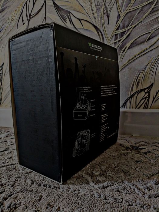 Очки вирутальной реальности с телефоном