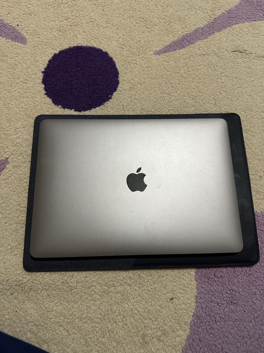 Macbook air 13 m1 2020