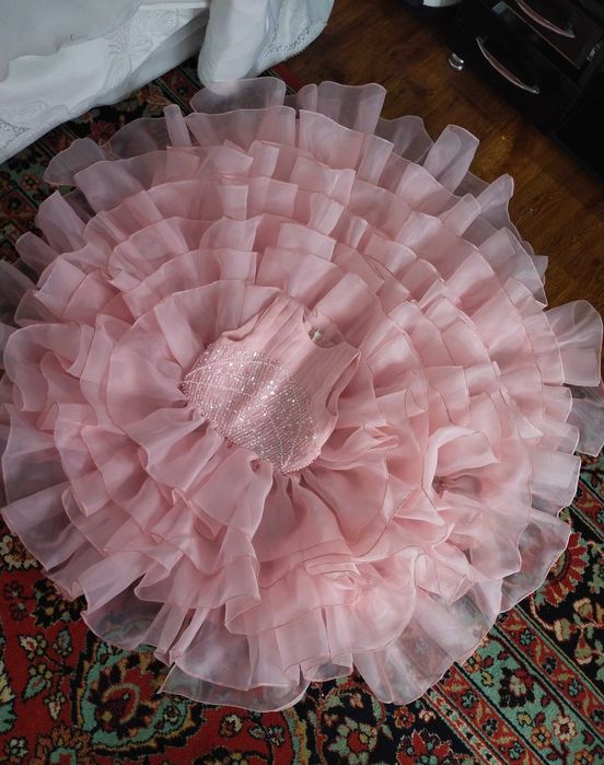 Qiz bolalar uchun ko'ylak