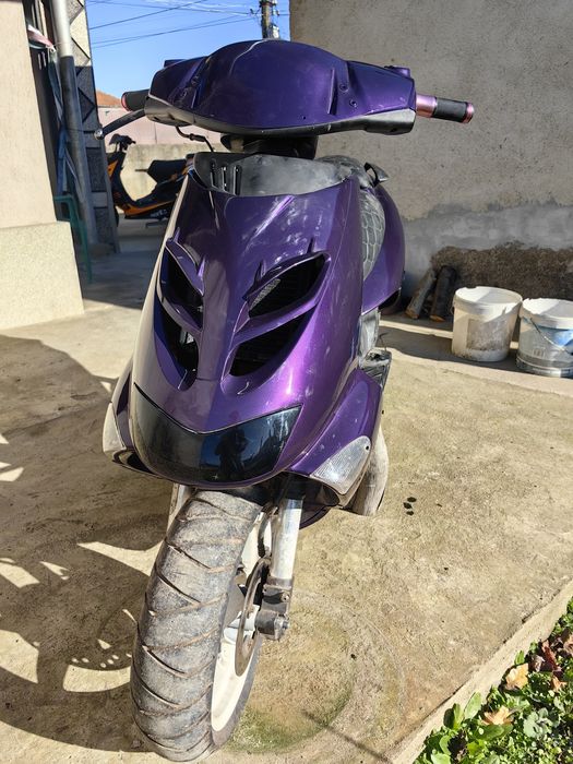 Aprilia SR50 на части