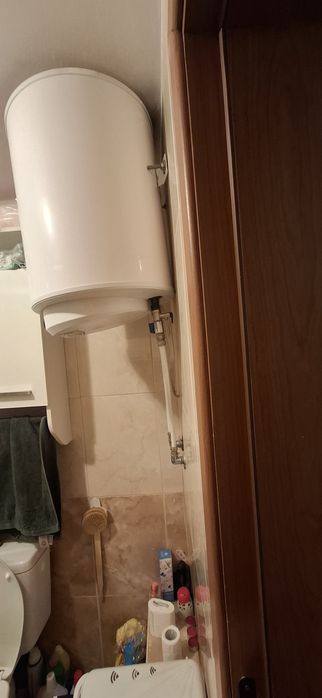 Бойлер  50 л  работещ