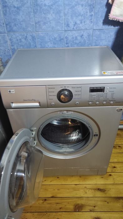 Продам стиральную машину