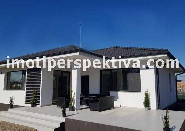 Продава се Къща в с. Белащица, Област Пловдив - 160 кв.м за 1041 €/кв.м - Снимка #1