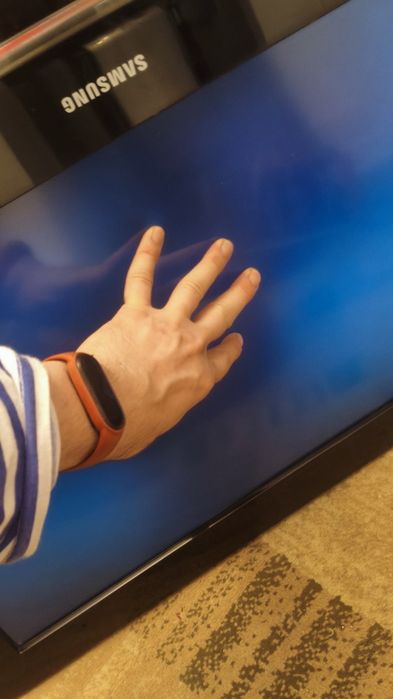 Телевизор Samsung LE26B450C4WXCS на запчасти