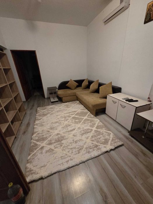 Casa de vanzare, 4 camere, I Heliade Radulescu