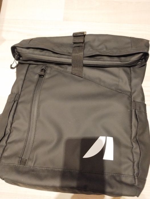 Vand rucsac ghiozdan