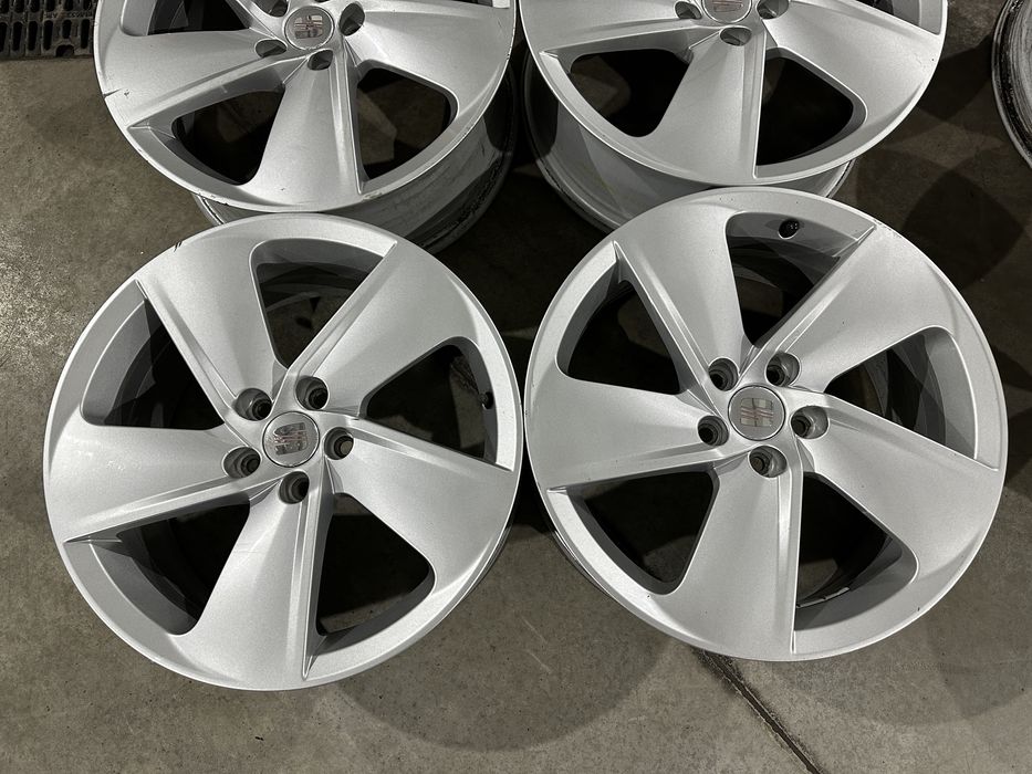 4бр. ОТЛИЧНИ 17” ОРИГИНАЛНИ Джанти 5х100 за -SEAT/AUDI/VW/SKODA/VAG- 7Jx17H2, ET46