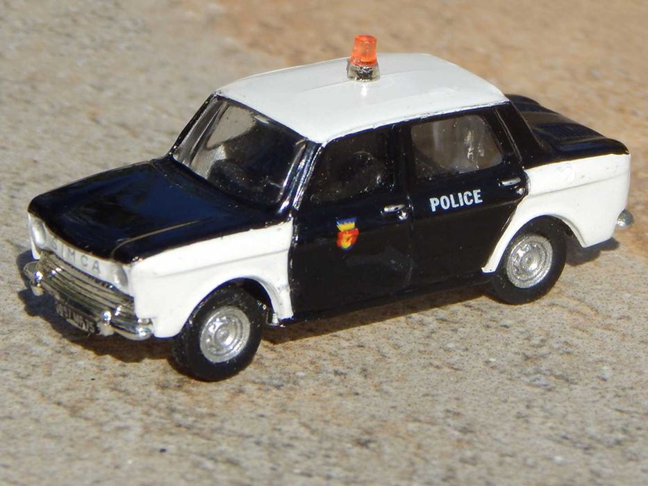 Macheta masina de politie Simca 1000 Norev Franta scara 1:86