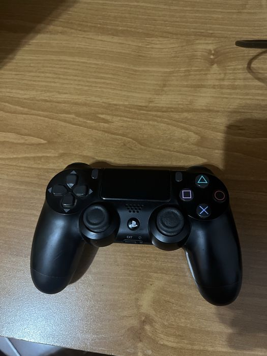Ps4 slim 400 de gb