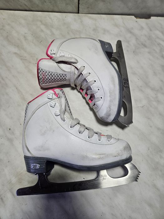 Patine 698 gheata patinaj artistic Riedell  marime 29,5    ( 19,5 cm)