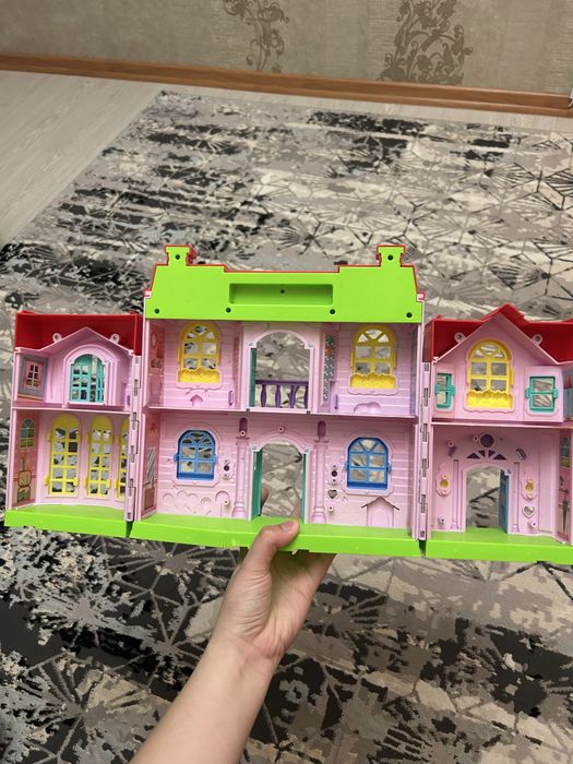 Кукольный домик