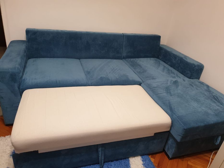 Vând colțar extensibil albastru