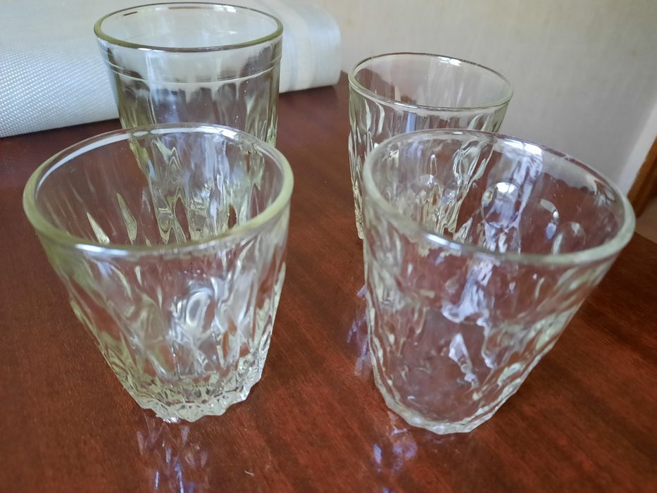 Стаканы столовые