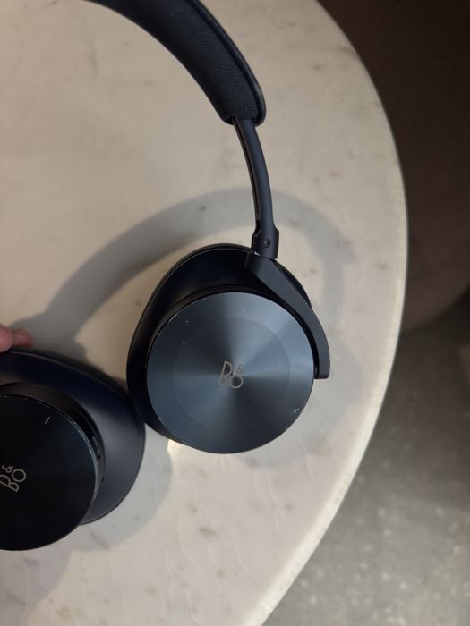 Продам наушники Bang & olursen H95