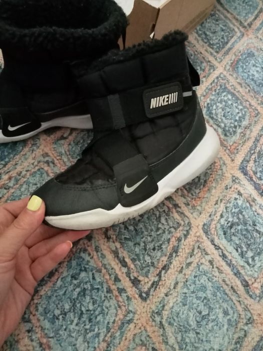 Детски маратонки corte,кеен,nike