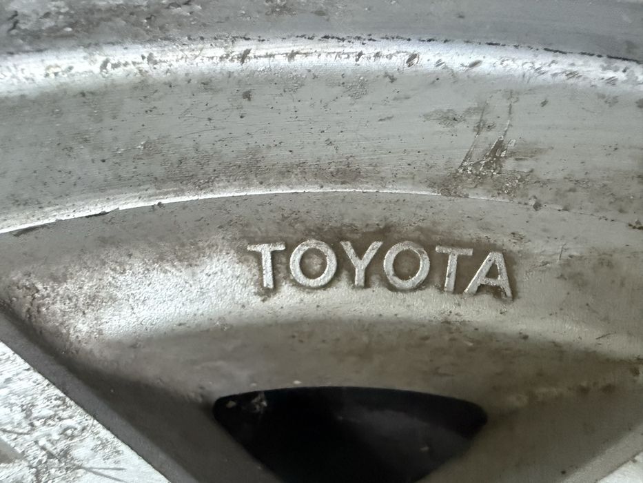Диски R15 Toyota surf 2шт.