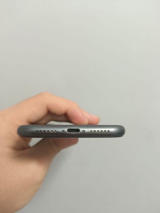 Iphone 11 64gb акб 100%