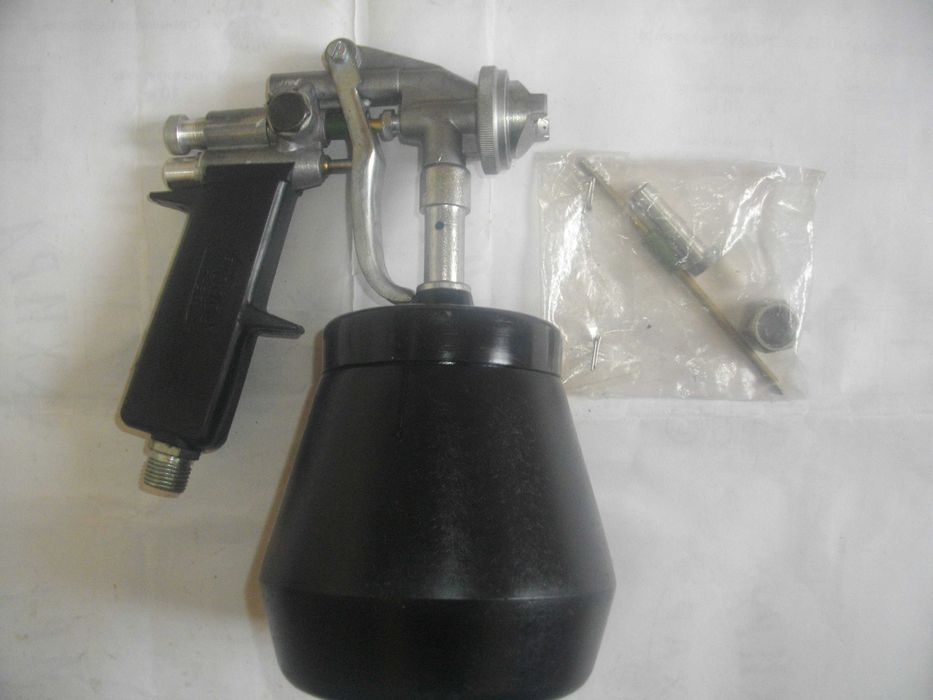Нов български Соц НРБ пневматичен бояджийски пистолет  ПБ-0,7 и ПБ-0,5