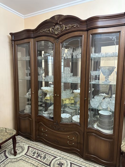 Горка мебель для гостиной