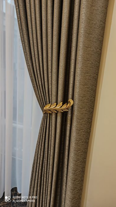 Parda tikish xizmati 49000 so'm karniz metiri .