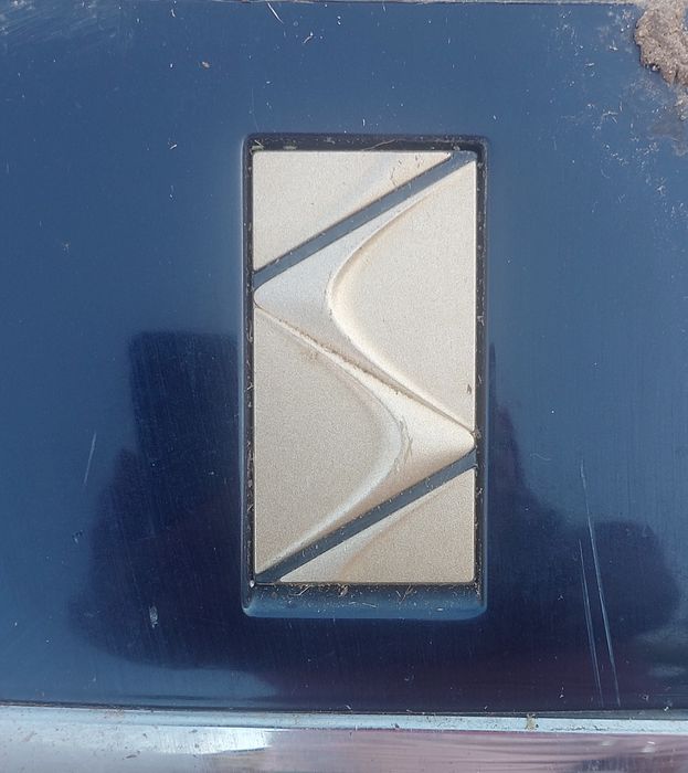 Емблема за Citroen DS