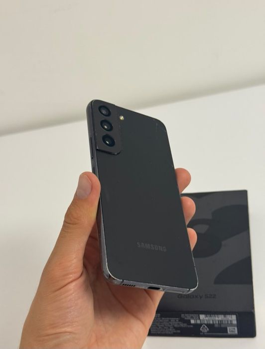 Samsung galaxy s22 128gb