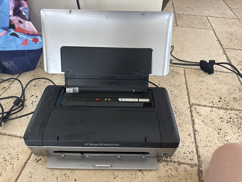 Imprimantă mobila Hp officejet 100 mobile printer