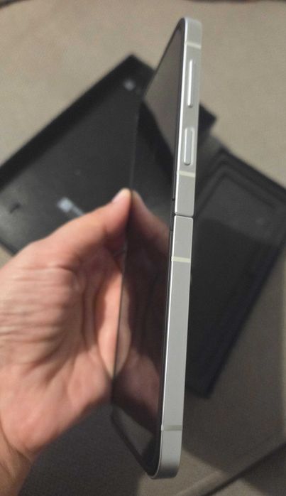 Samsung Galaxy Z Flip6 (512 GB)