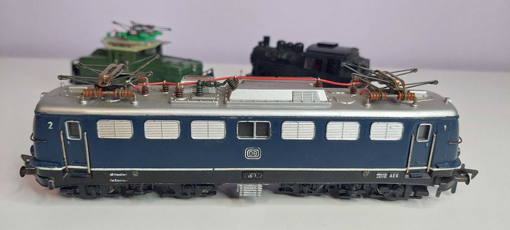 Локомотиви и вагони Fleischmann