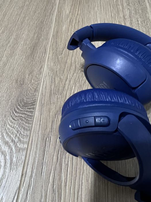 Наушники JBL беспроводные