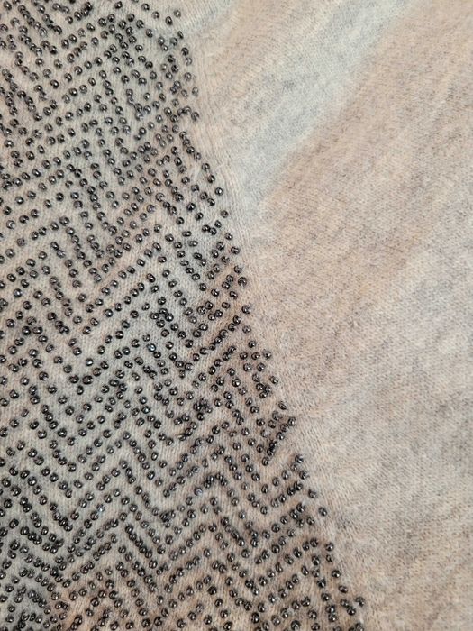 Чисто нов бутиков елек с подарък 2 блузки на ТОП цена