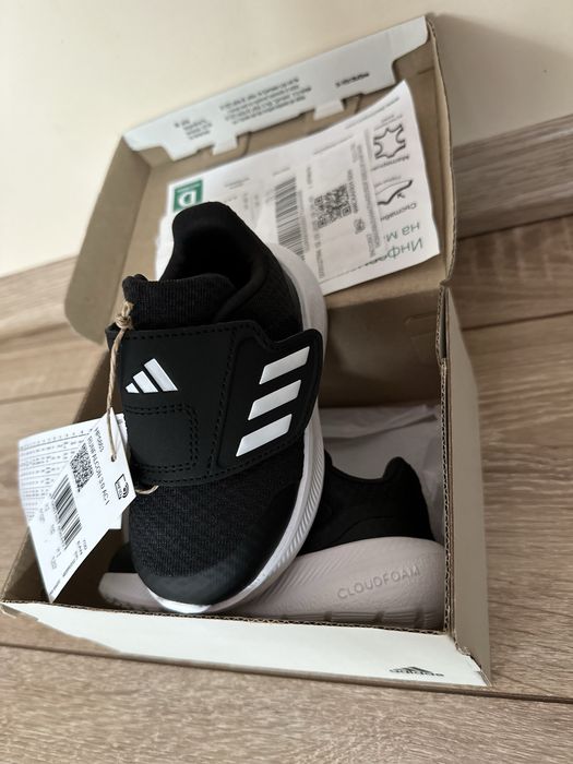 Бебешки Обувки adidas номер 21