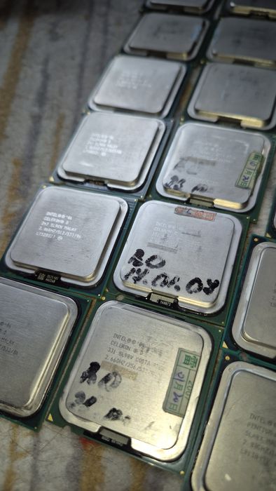 Процессоры Intel lga775 36 штук