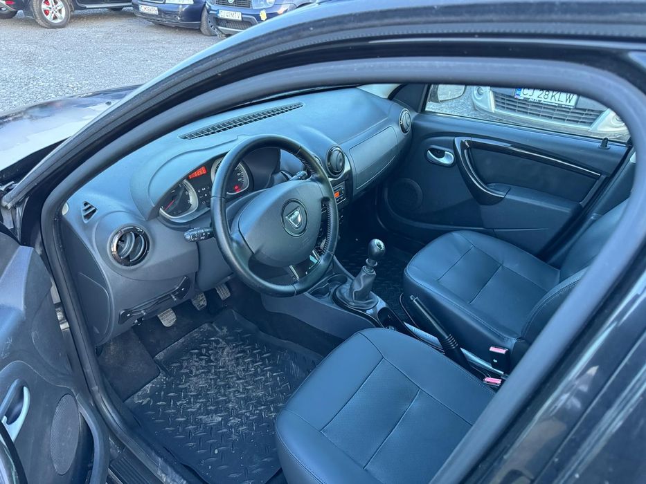 Dacia Duster/ 1.5 dci /4x4 2011/ euro 5