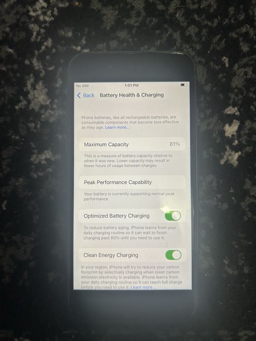 Vând iPhone 8 64gb