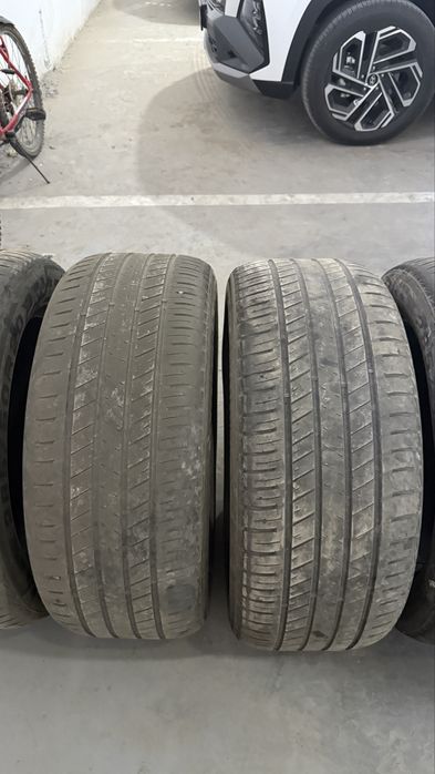 Продам летние шины комплект