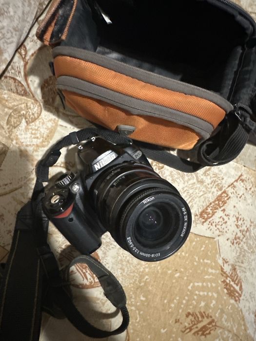 Продам проф.фотоаппарат Nikon D60