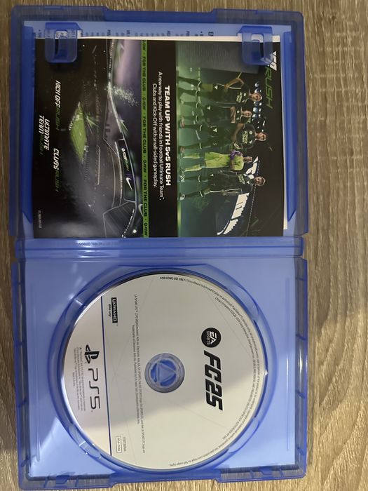 Продавам EAFC 25  за PS5