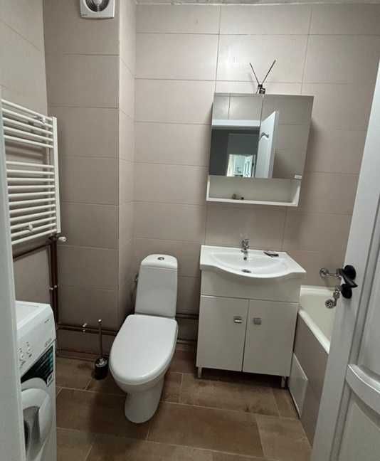 Renovat complet, decomandat, aproape de Iulius Mall si de centru