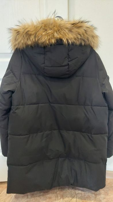 Продам зимнюю куртку ANERNUO