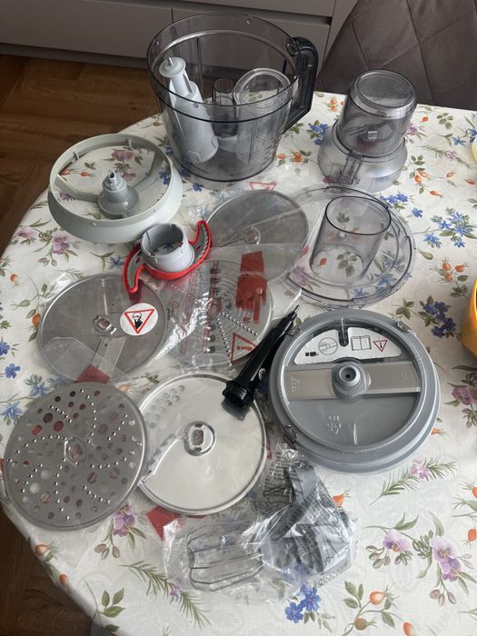Продам б/у кухонный комбайн Bosch