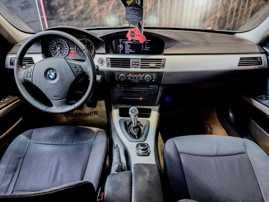 BMW 320d Touring E91 facelift | 177 CP | Manual | 2009